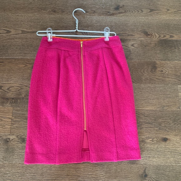 Size 0 Banana Republic skirt - Picture 2 of 5